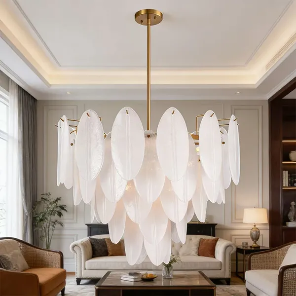 Quae materies in chandeliers modernis?